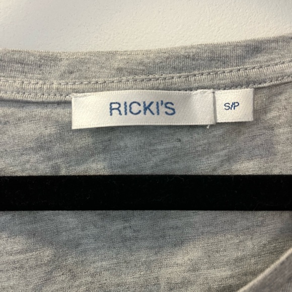 Ladies t-shirt - Picture 2 of 4